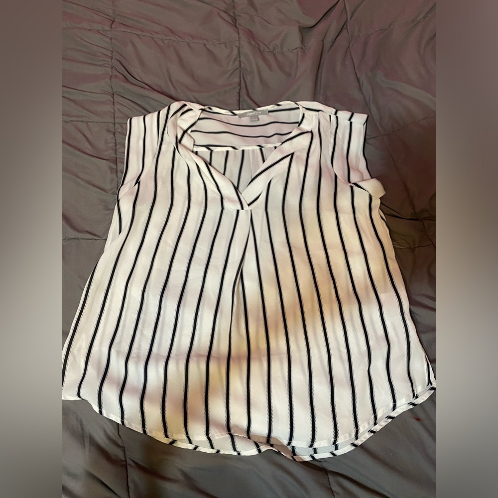 women’s blouse sweet rain size large